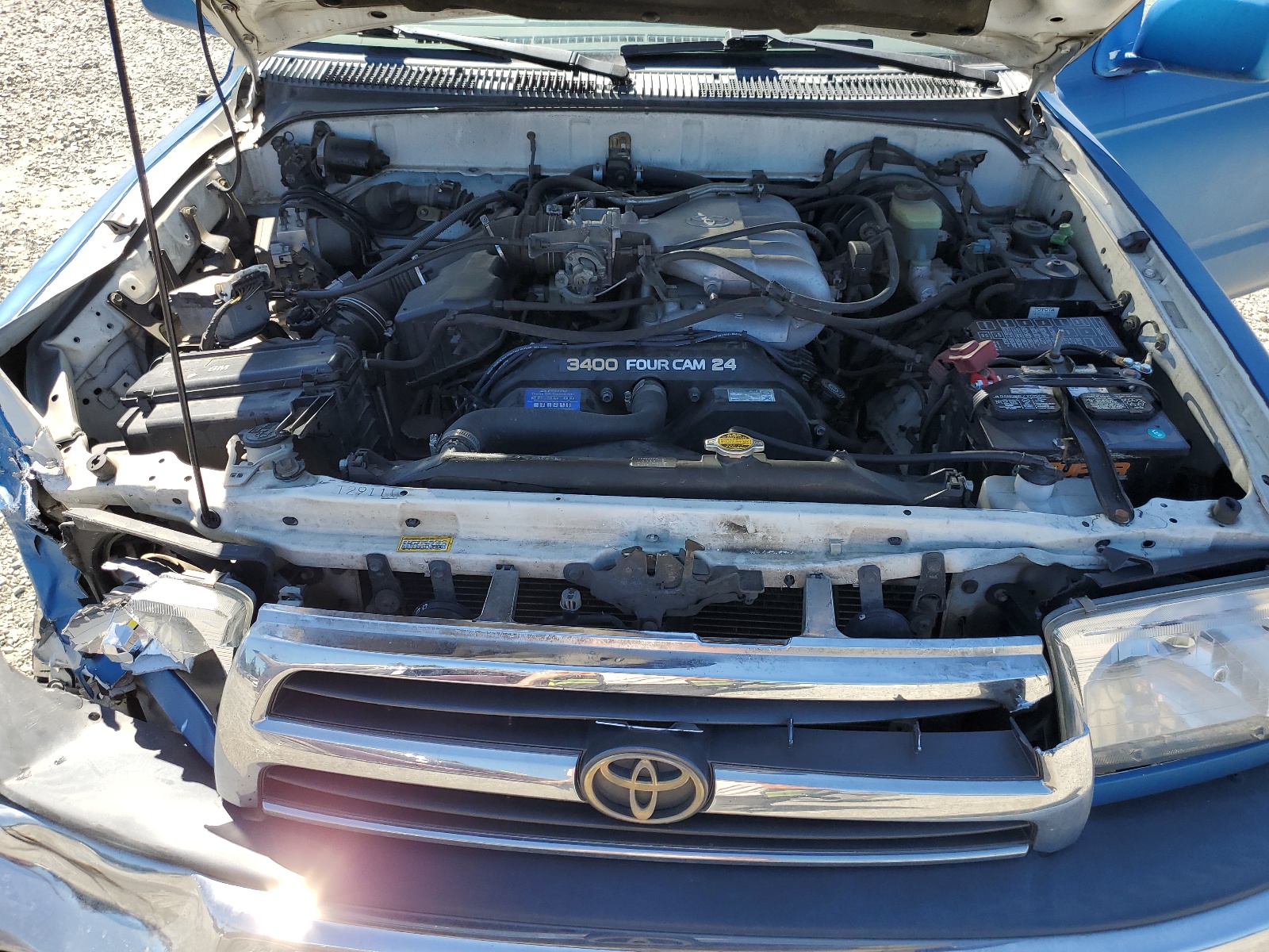 JT3GN86R2Y0135761 2000 Toyota 4Runner Sr5