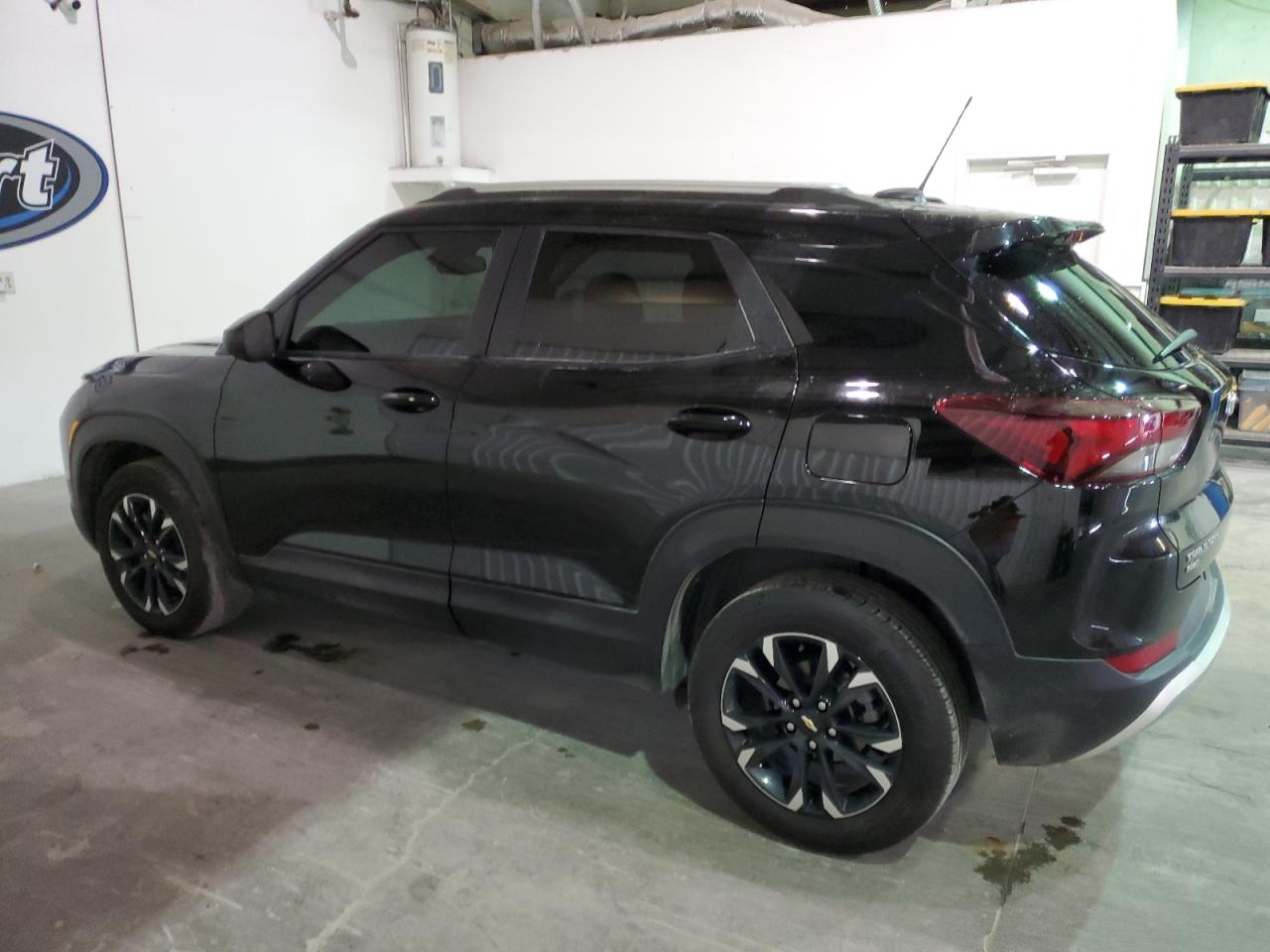 2023 Chevrolet TrailBlazer - Image 2