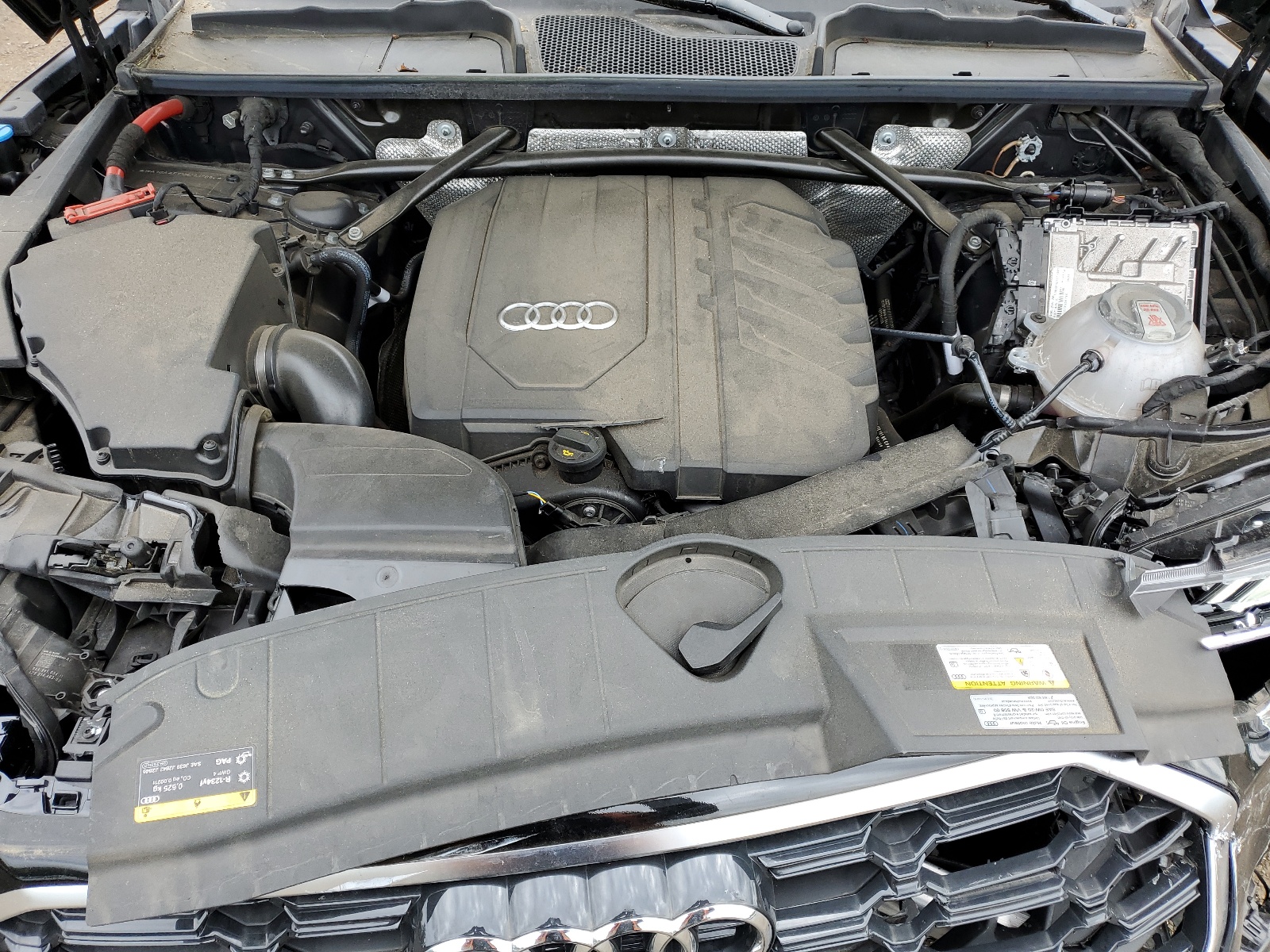 WA1GAAFYXN2137094 2022 Audi Q5 Premium 45