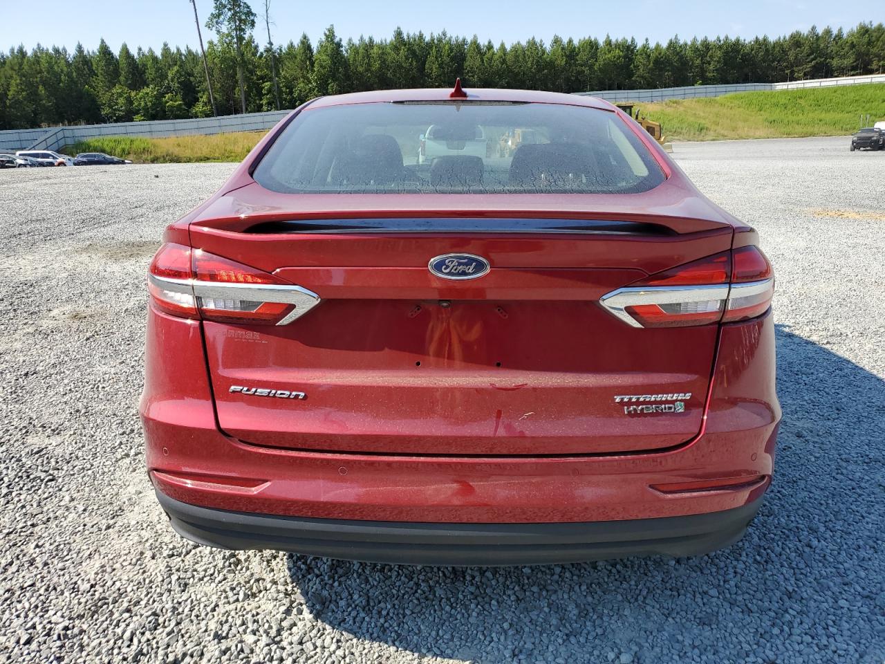 3FA6P0RU5KR257885 2019 Ford Fusion Titanium