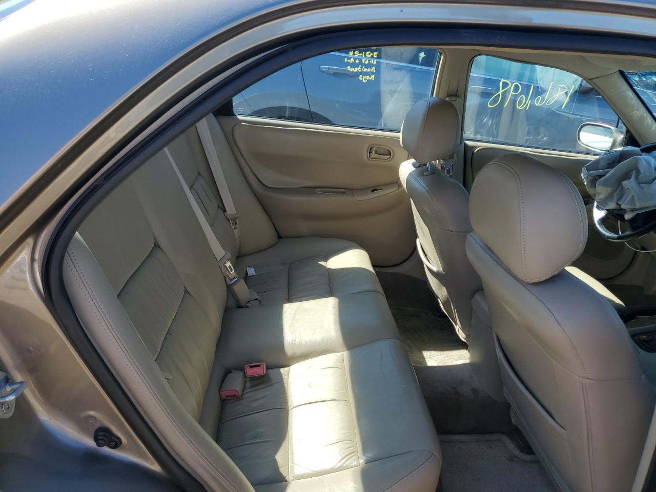 1998 Mazda 626 Dx VIN: 1YVGF22CXW5769305 Lot: 57855374