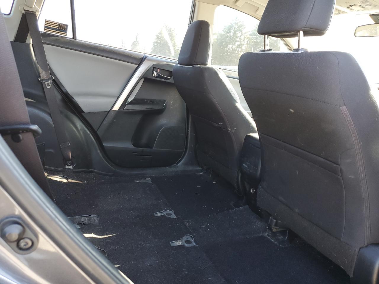 2017 Toyota Rav4 Xle VIN: JTMWFREV6HJ125754 Lot: 58657924