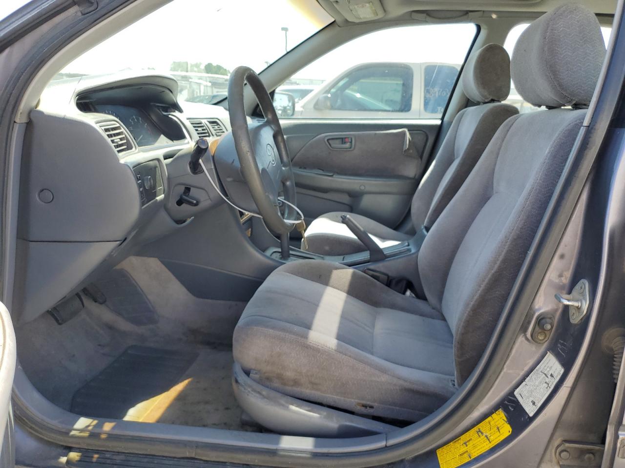 1999 Toyota Camry Le VIN: JT2BF28K5X0228944 Lot: 59073754