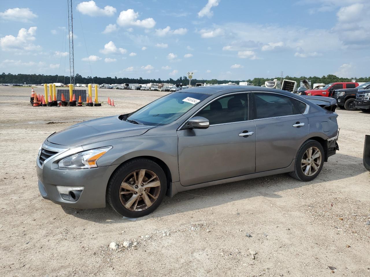 2014 Nissan Altima - Image 1