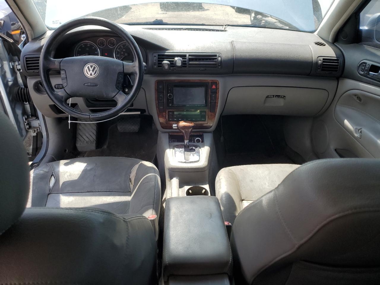 2002 Volkswagen Passat Glx VIN: WVWRH63B02P444246 Lot: 59287654