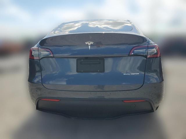  TESLA MODEL Y 2023 Сірий