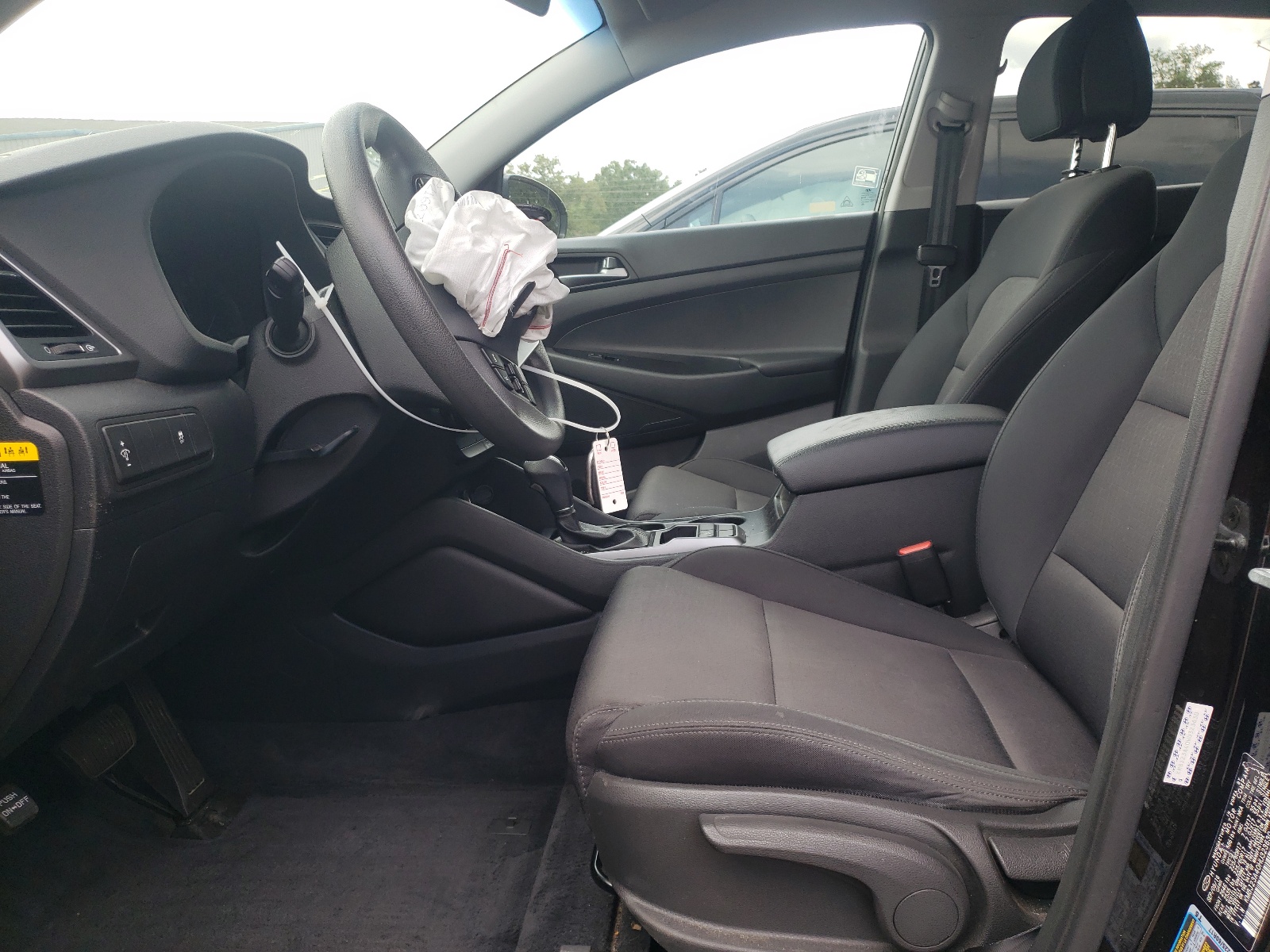 KM8J23A40HU323630 2017 Hyundai Tucson Se