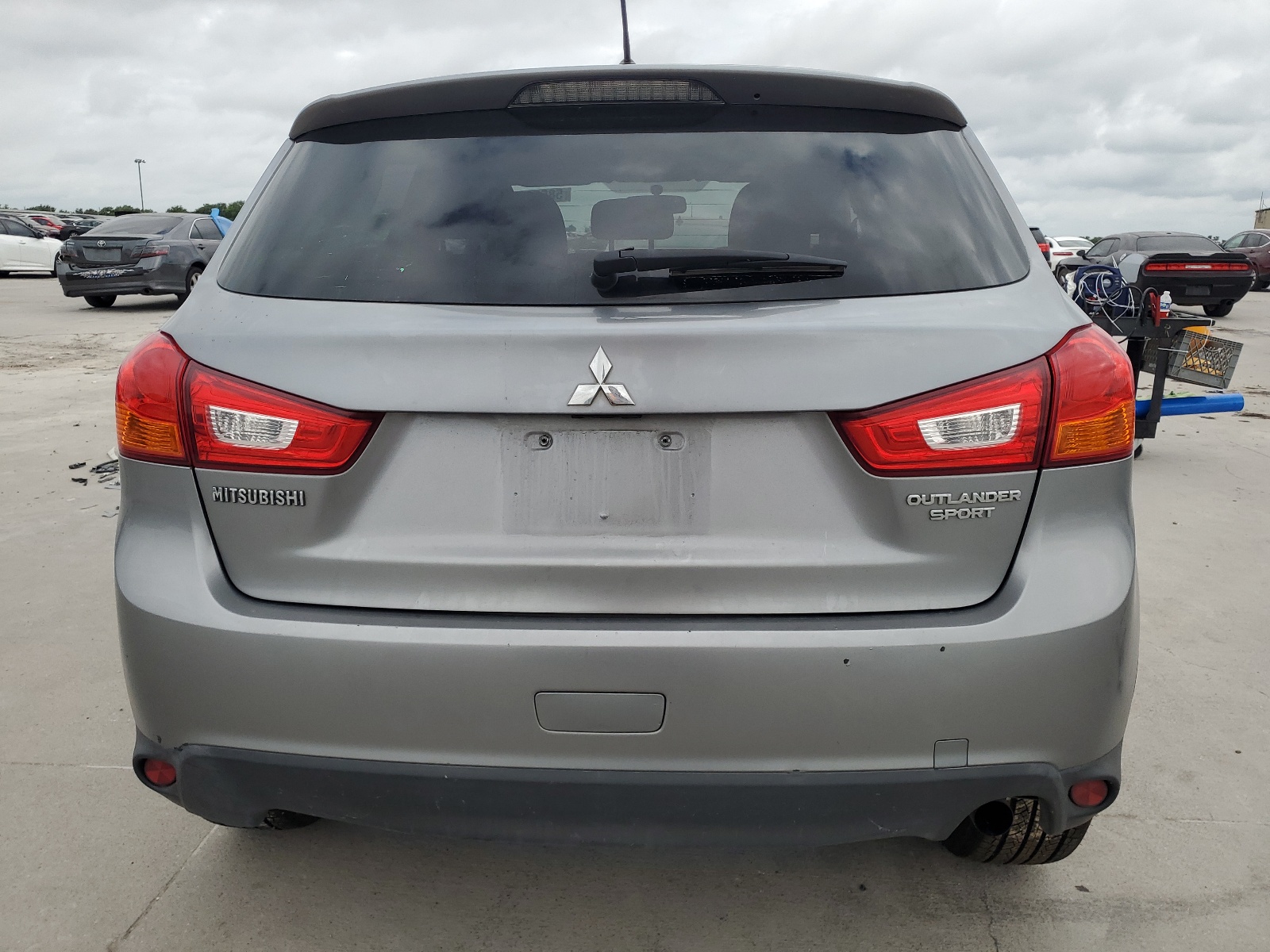 JA4AP3AU5GZ048872 2016 Mitsubishi Outlander Sport Es