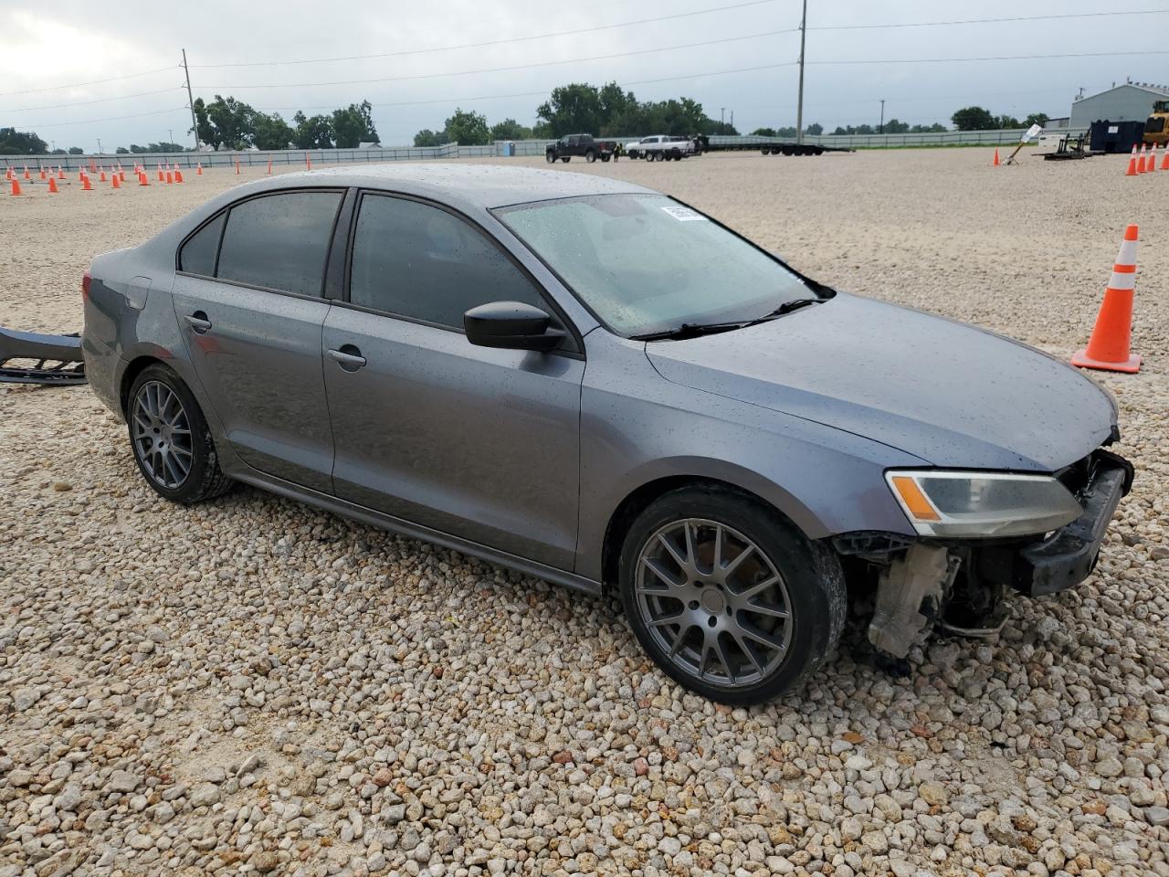 2016 Volkswagen Jetta - Image 4