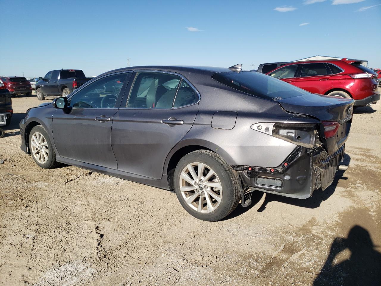 4T1C11AK4PU798467 2023 TOYOTA CAMRY - Image 2