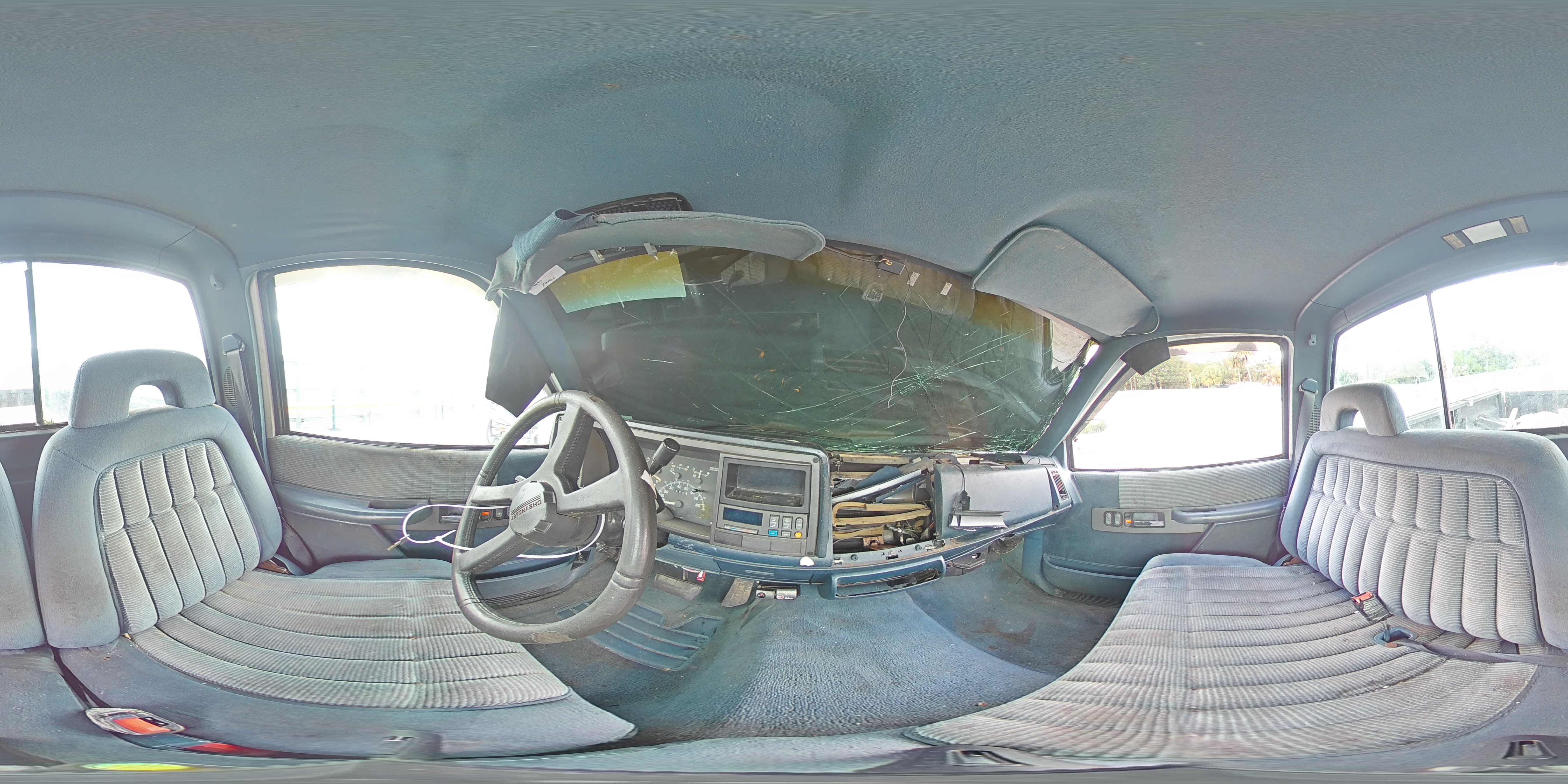 1994 Chevrolet Gmt-400 C2500 VIN: 1GCFC24K7RE137154 Lot: 58607634