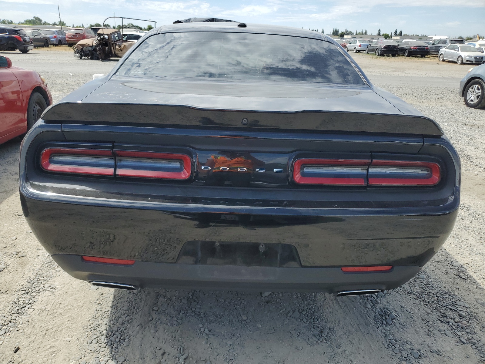 2C3CDZAG8JH128019 2018 Dodge Challenger Sxt