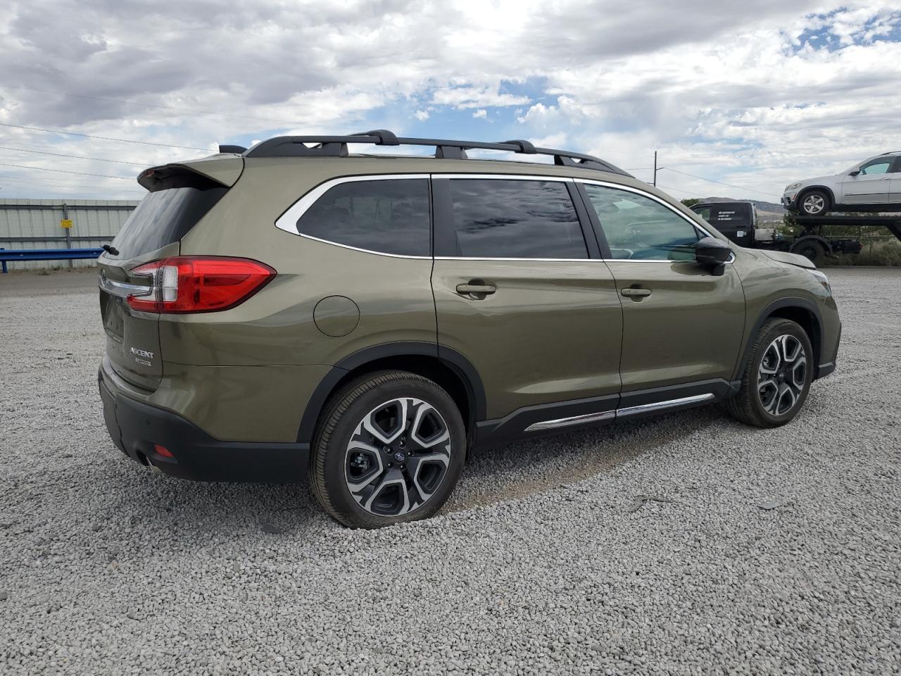 2024 Subaru Ascent Limited VIN: 4S4WMASD9R3402272 Lot: 60348944
