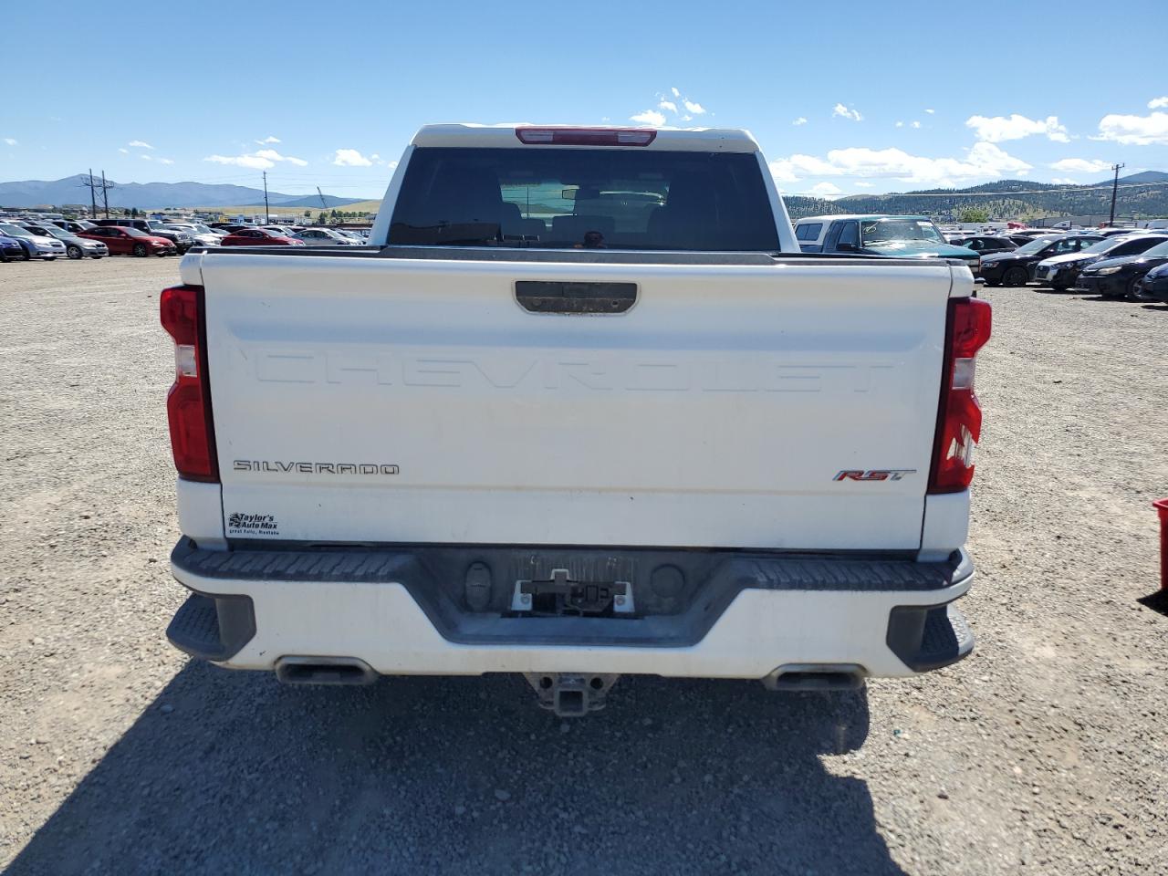 2021 Chevrolet Silverado - Image 6