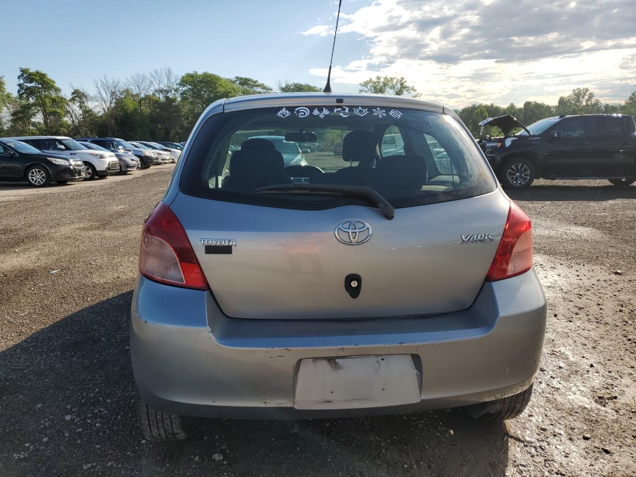 2007 Toyota Yaris VIN: JTDJT923175092885 Lot: 60708554