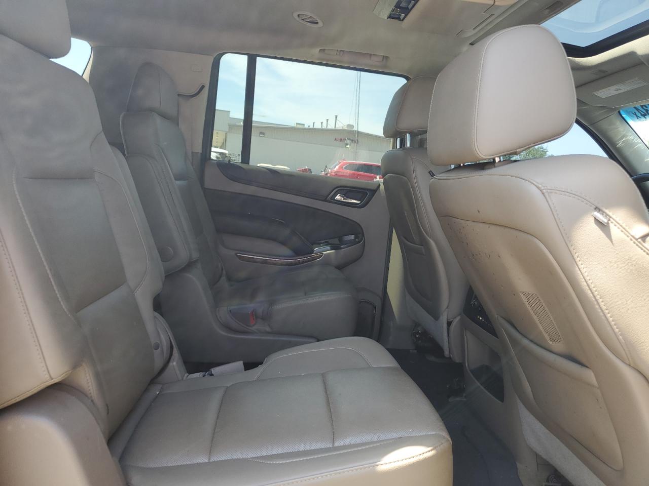 1GNSKKKC6FR114747 2015 Chevrolet Suburban K1500 Ltz