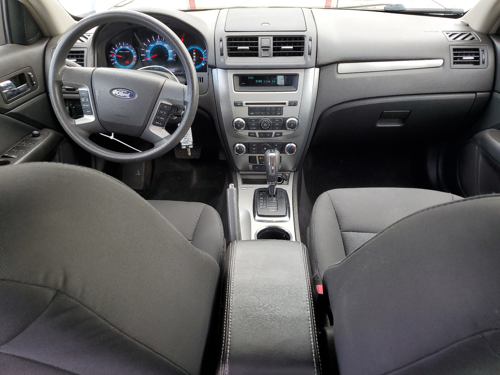 3FAHP0HA2AR410575 2010 Ford Fusion Se