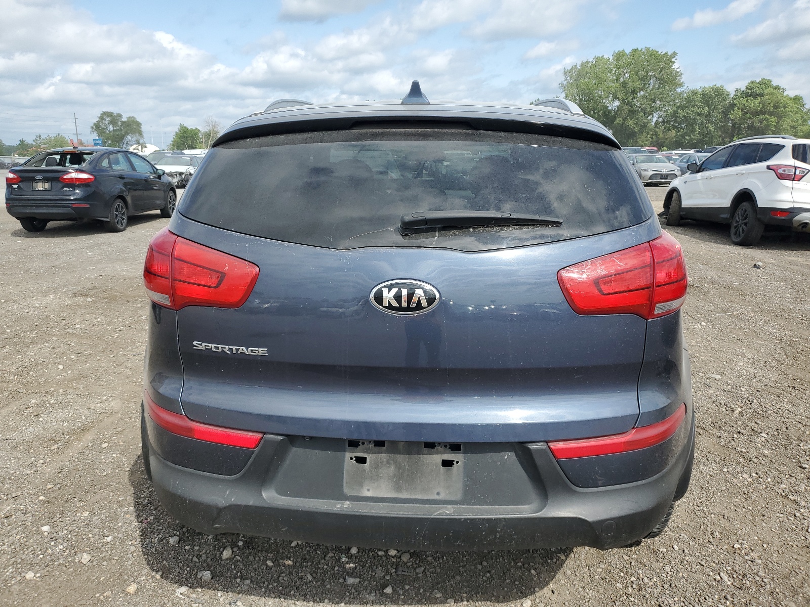 KNDPBCAC7F7686556 2015 Kia Sportage Lx