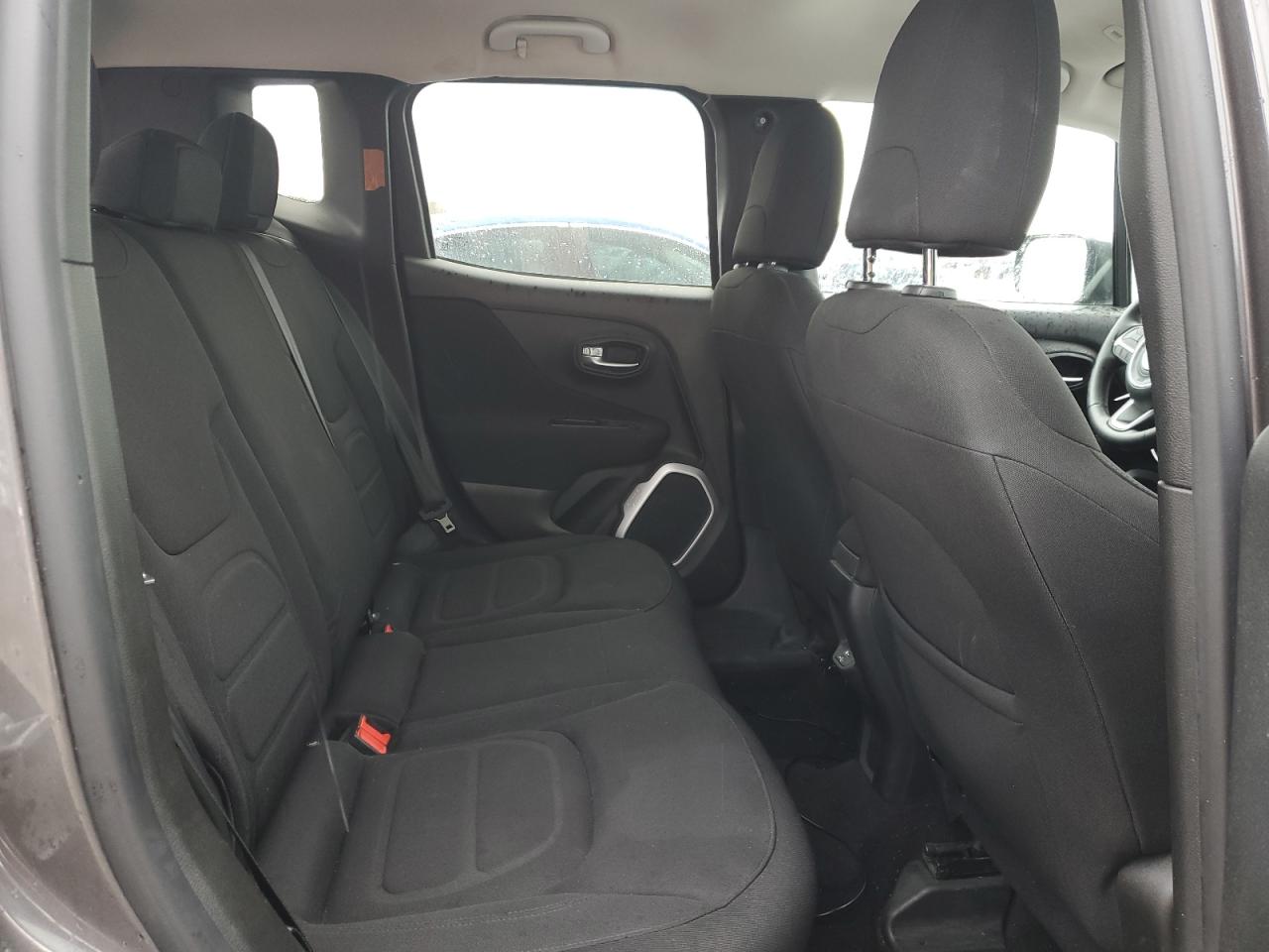 ZACNJABB5KPK00227 2019 Jeep Renegade Latitude