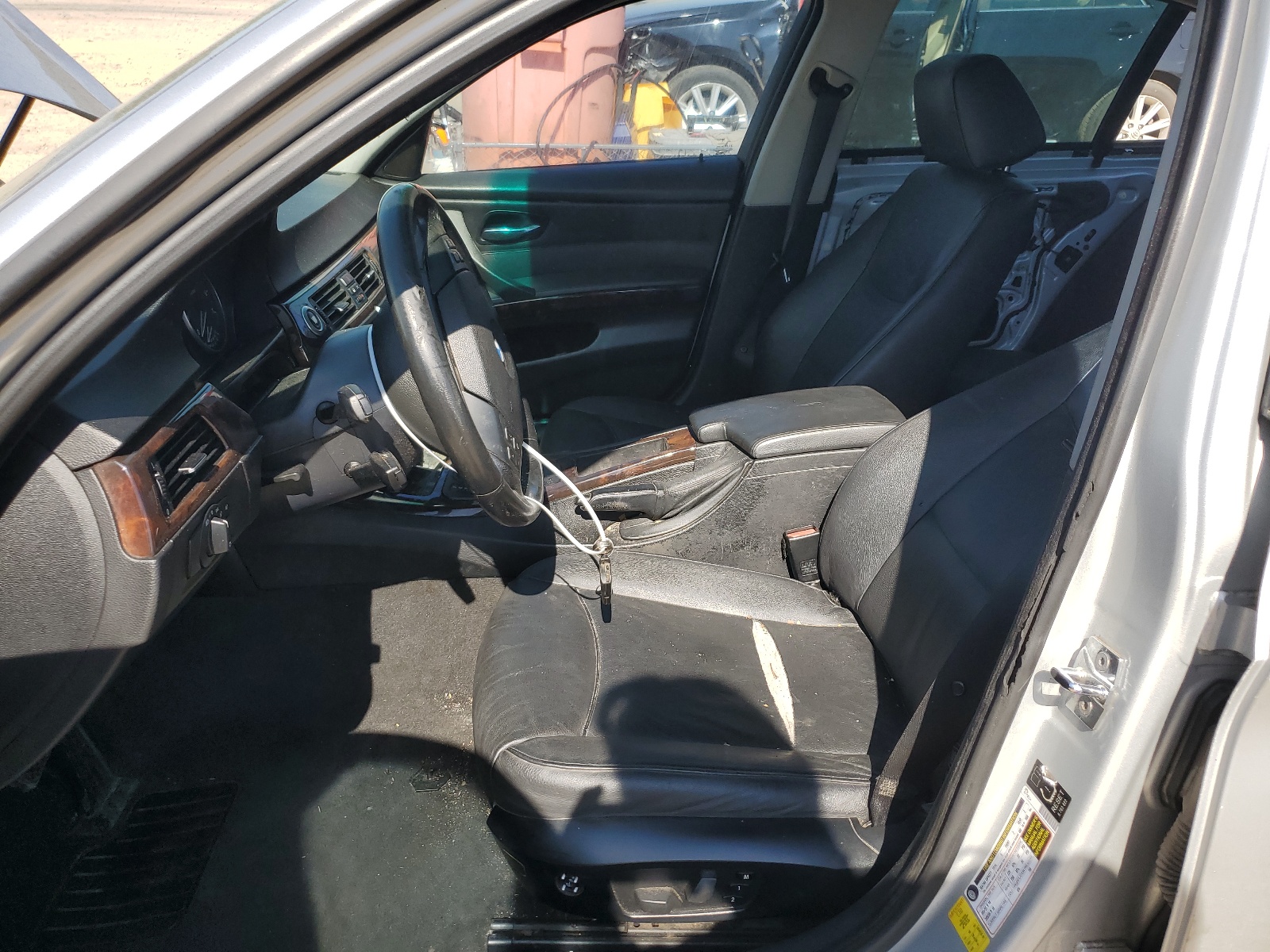 WBAVC93527KX61455 2007 BMW 328 Xi