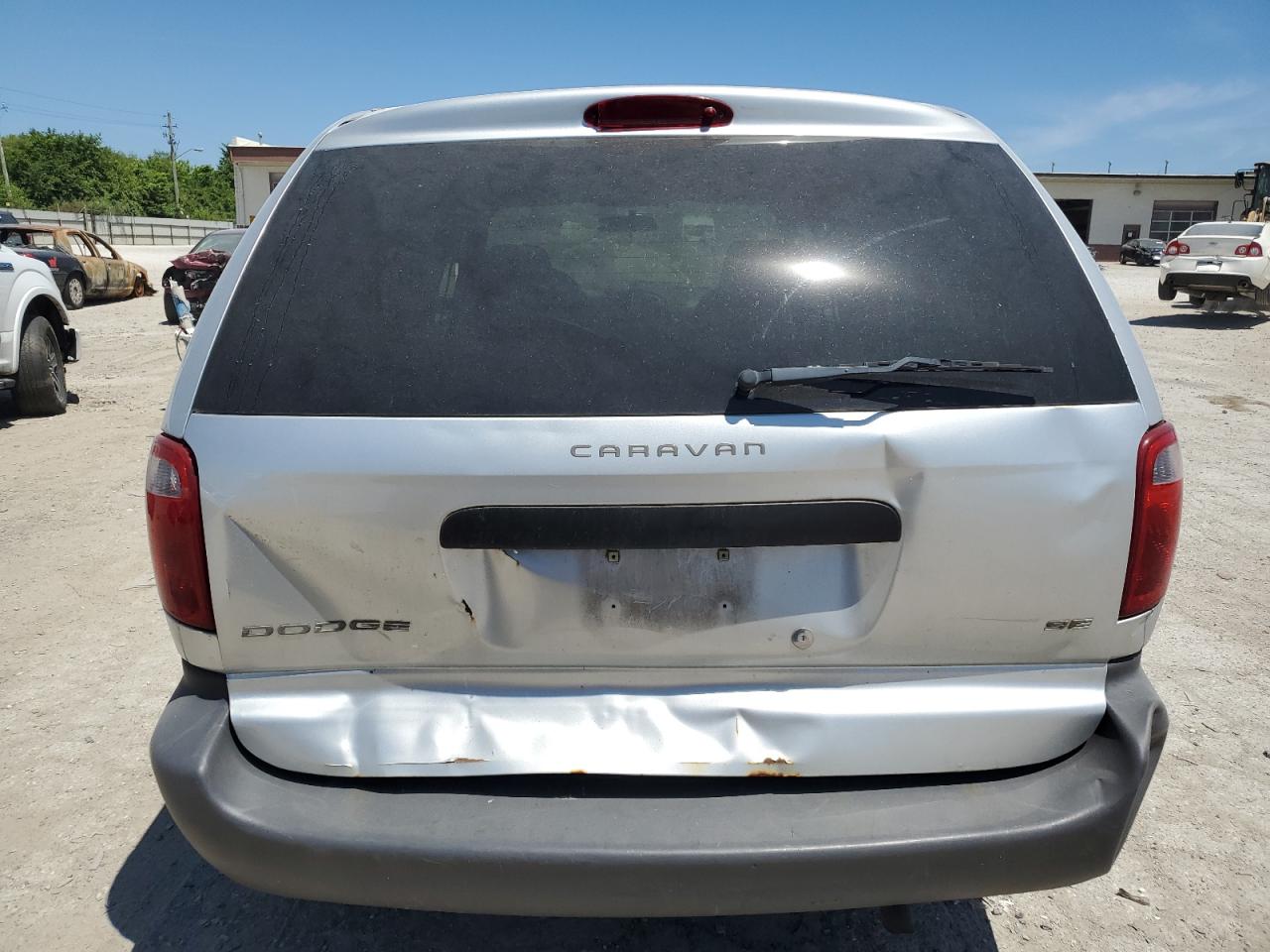 1D4GP253X3B116469 2003 Dodge Caravan Se