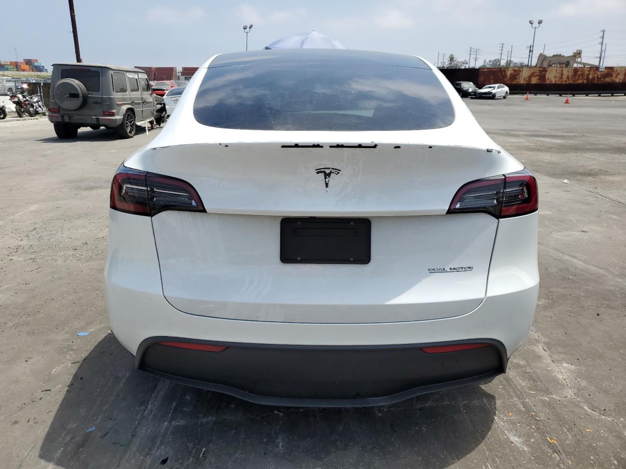 2023 Tesla Model Y VIN: 7SAYGDEF2PF697625 Lot: 58488704