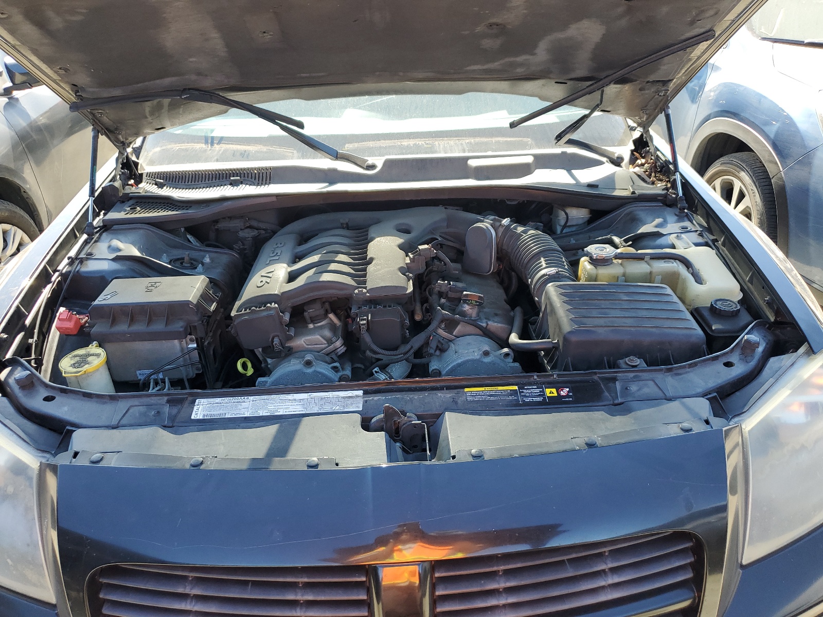 2D8FV48V85H570514 2005 Dodge Magnum Sxt