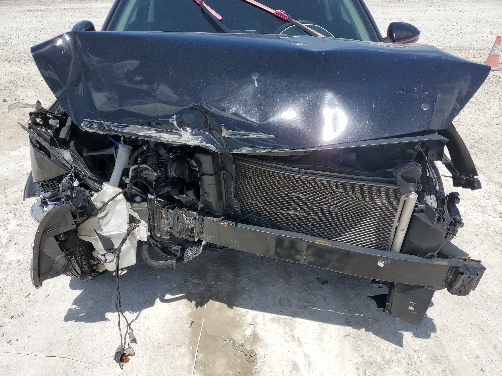 3KPF24AD7KE093302 2019 Kia Forte Fe