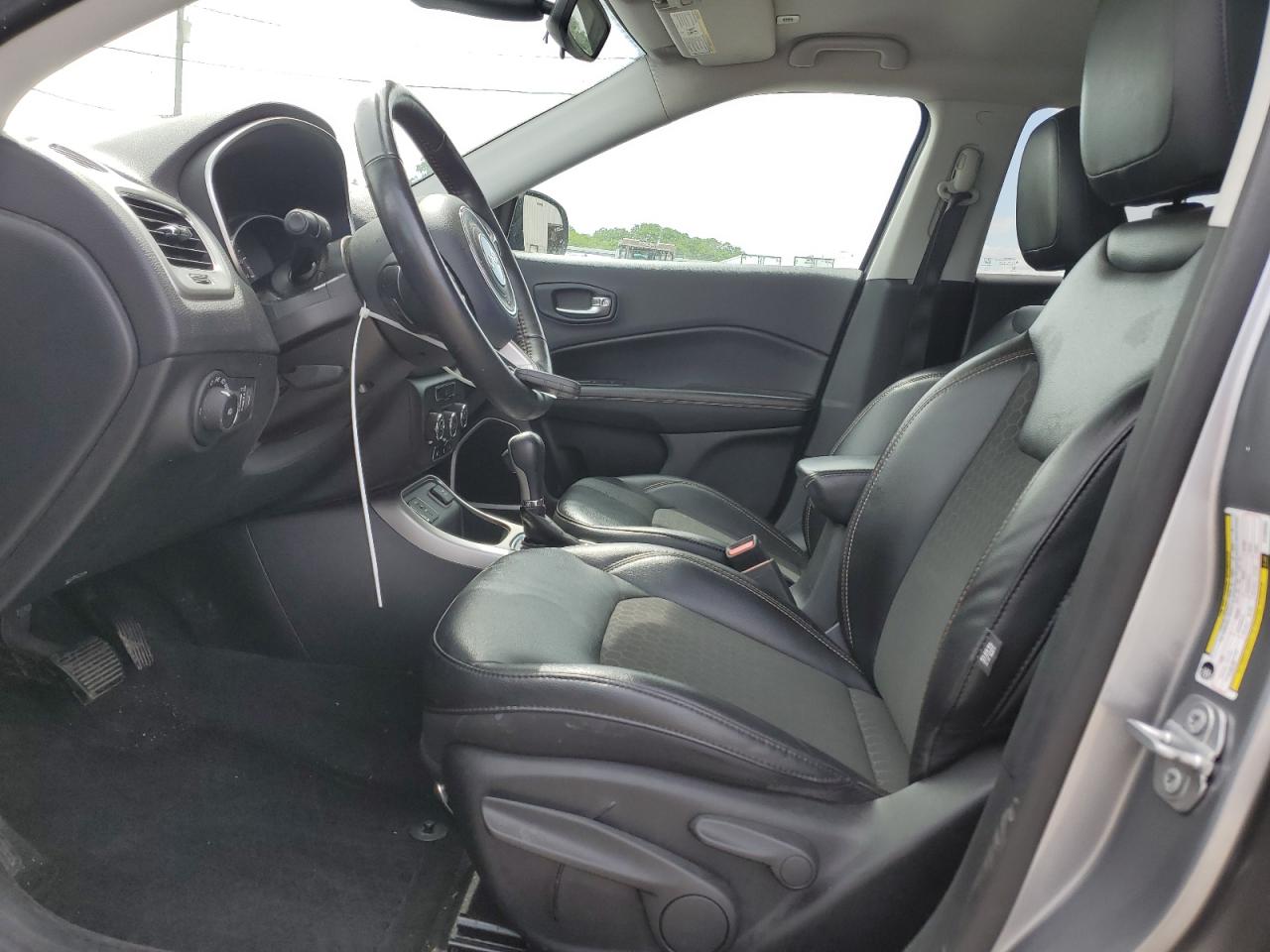 2018 Jeep Compass Latitude VIN: 3C4NJCBBXJT468583 Lot: 58710614