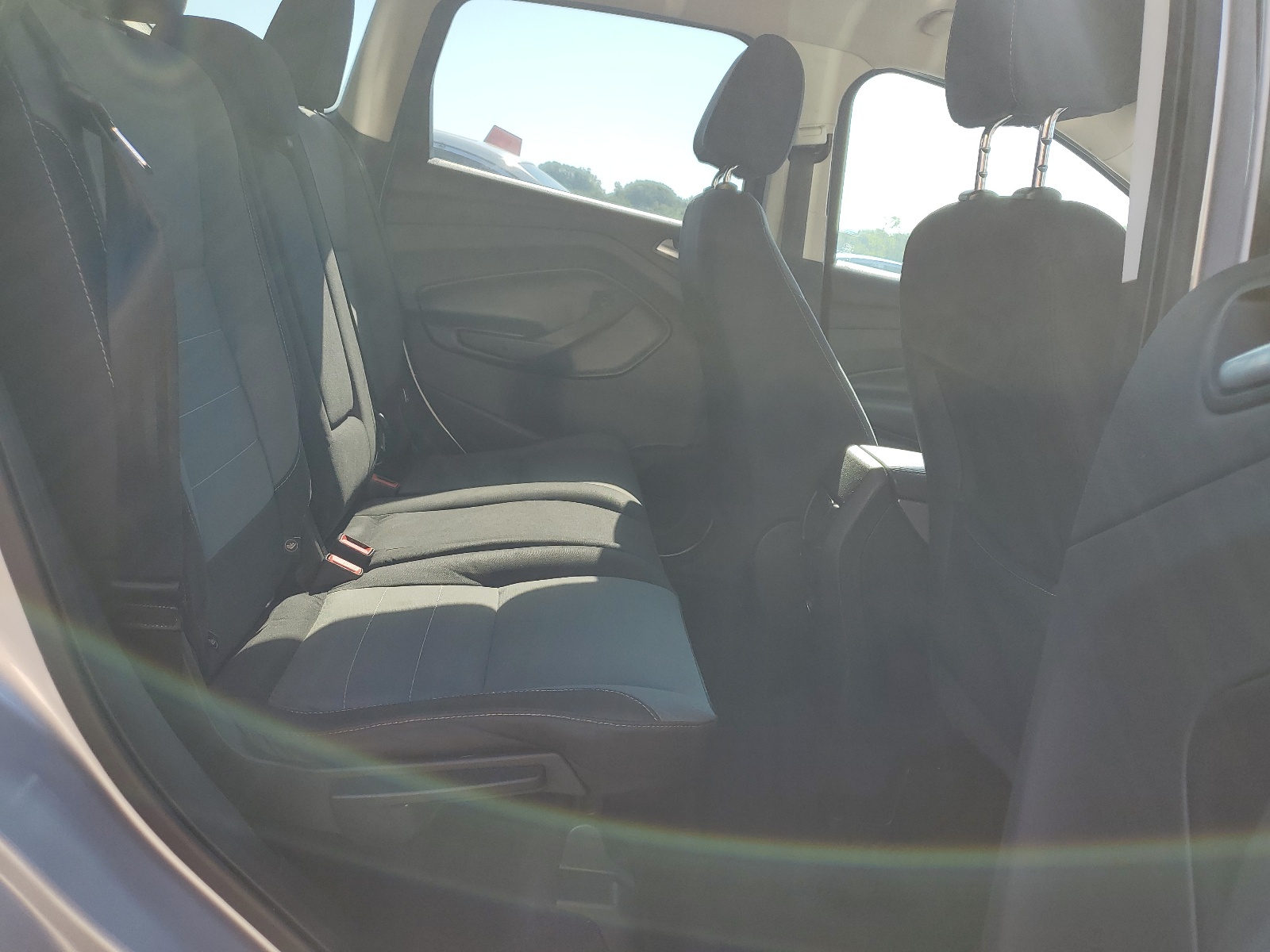 1FMCU9GXXGUC17966 2016 Ford Escape Se