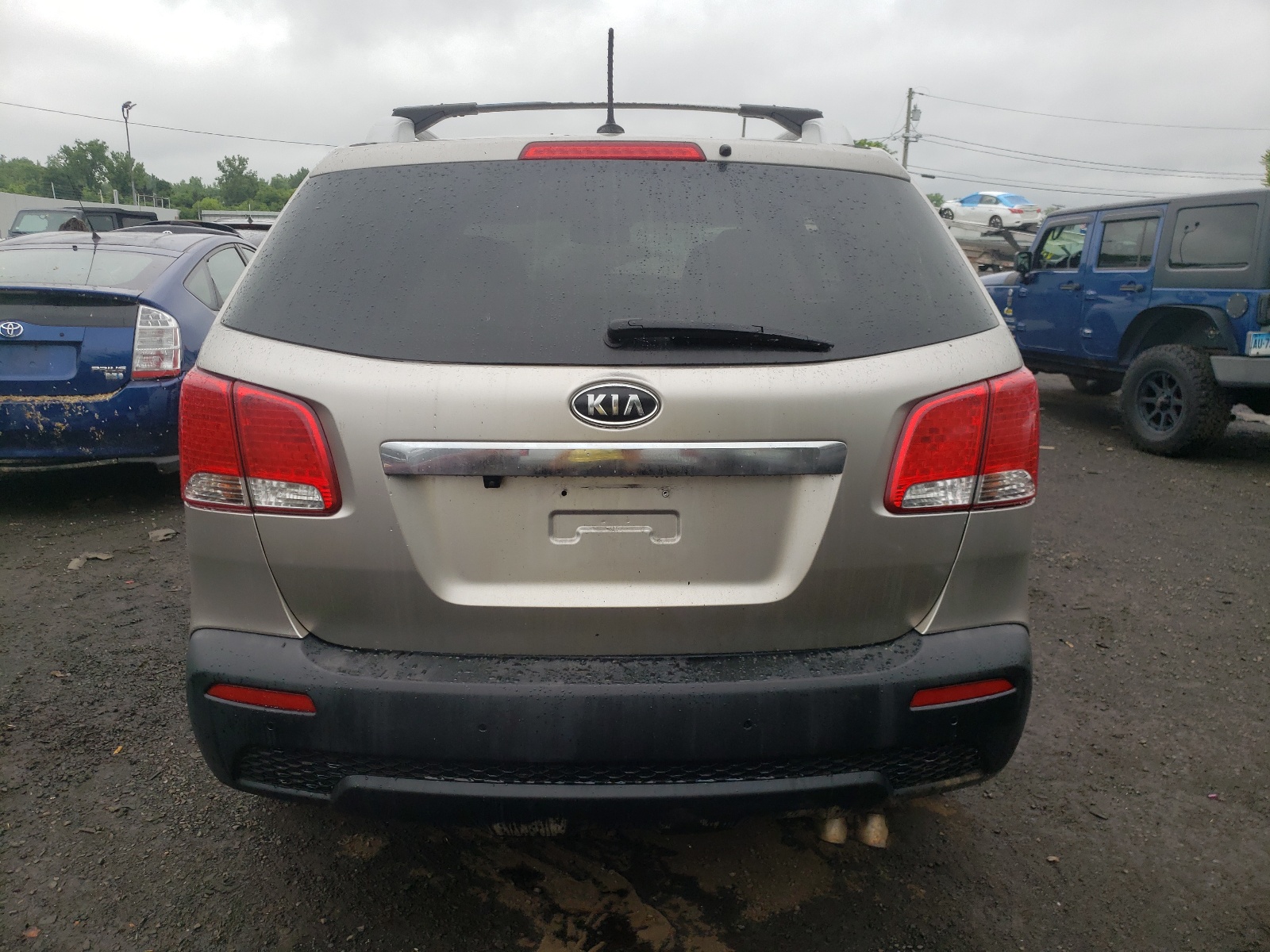 5XYKT3A66CG304307 2012 Kia Sorento Base