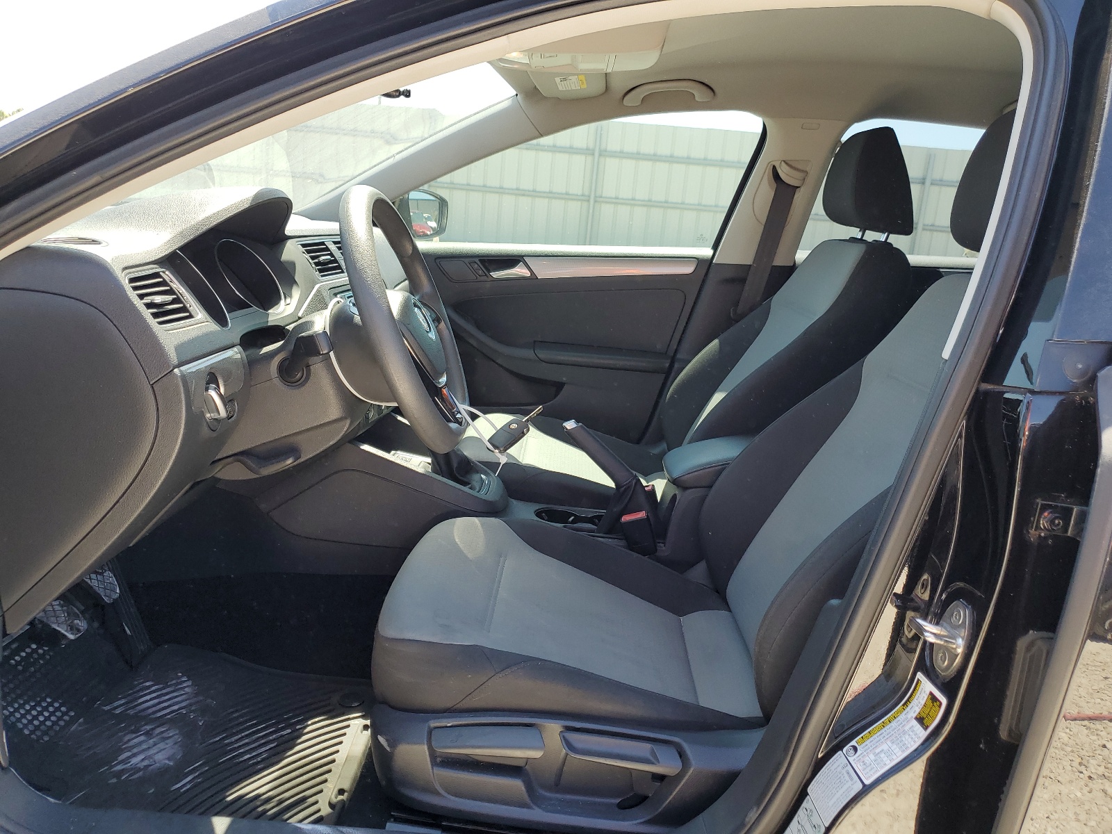 3VW167AJ7HM311837 2017 Volkswagen Jetta S