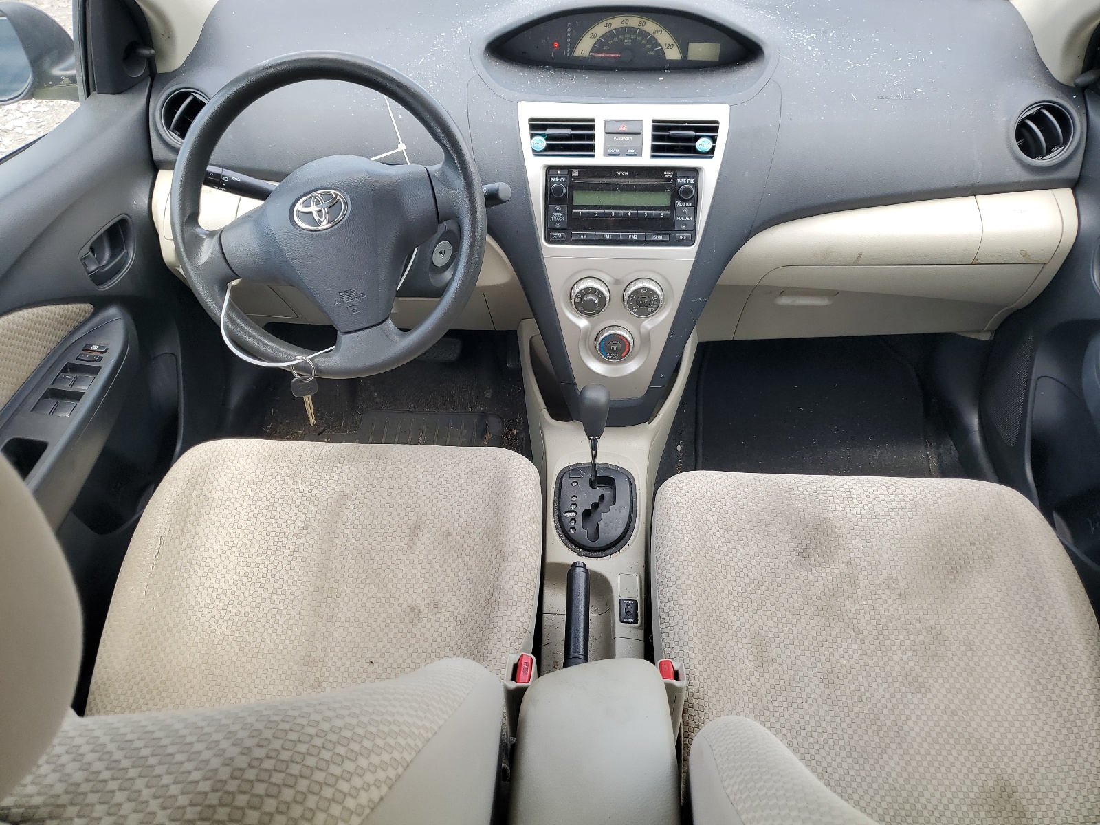 JTDBT923371088784 2007 Toyota Yaris