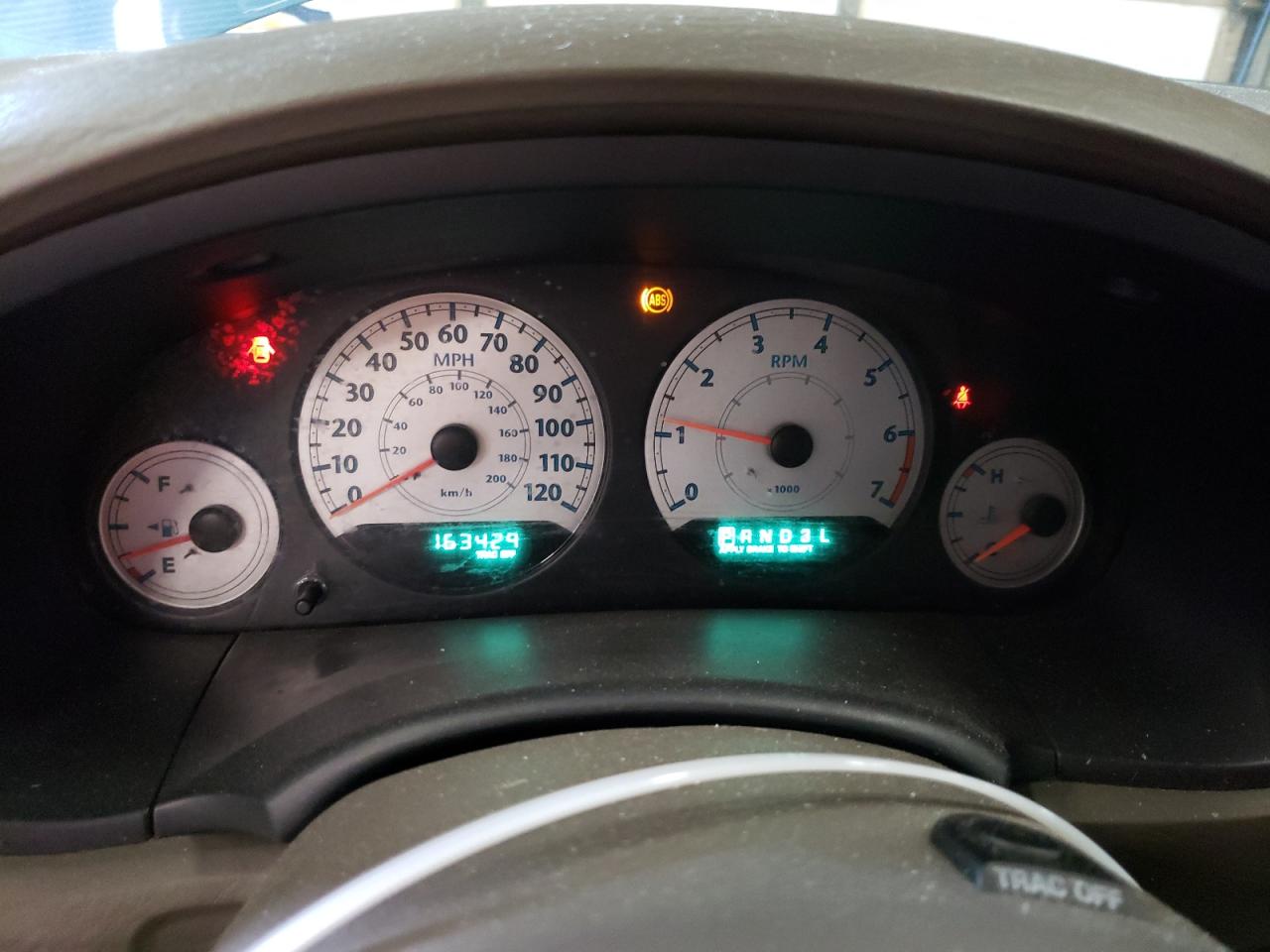 2005 Chrysler Town & Country Touring VIN: 2C4GP54L55R292592 Lot: 58725544