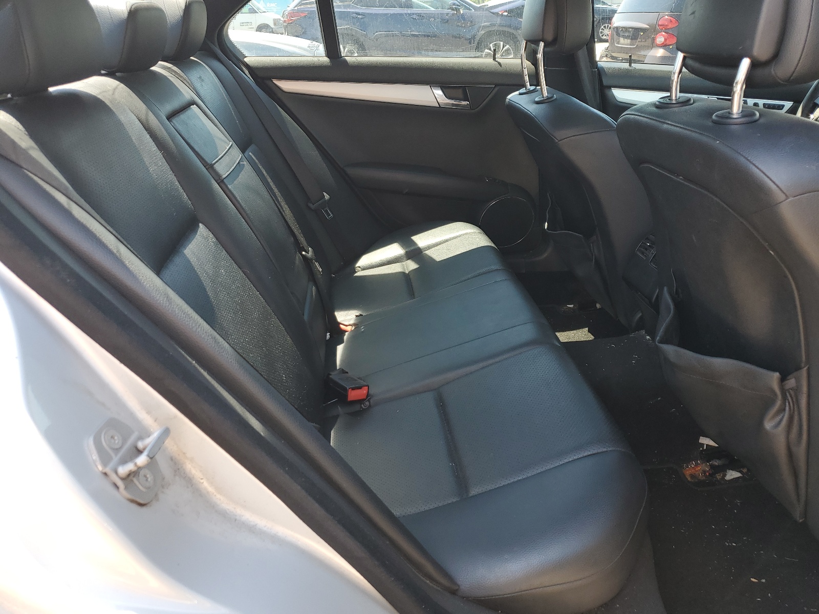 WDDGF5EB3AF432008 2010 Mercedes-Benz C 300