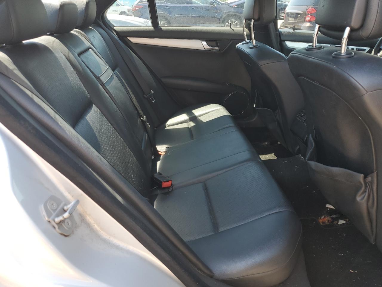 2010 Mercedes-Benz C 300 VIN: WDDGF5EB3AF432008 Lot: 60264784