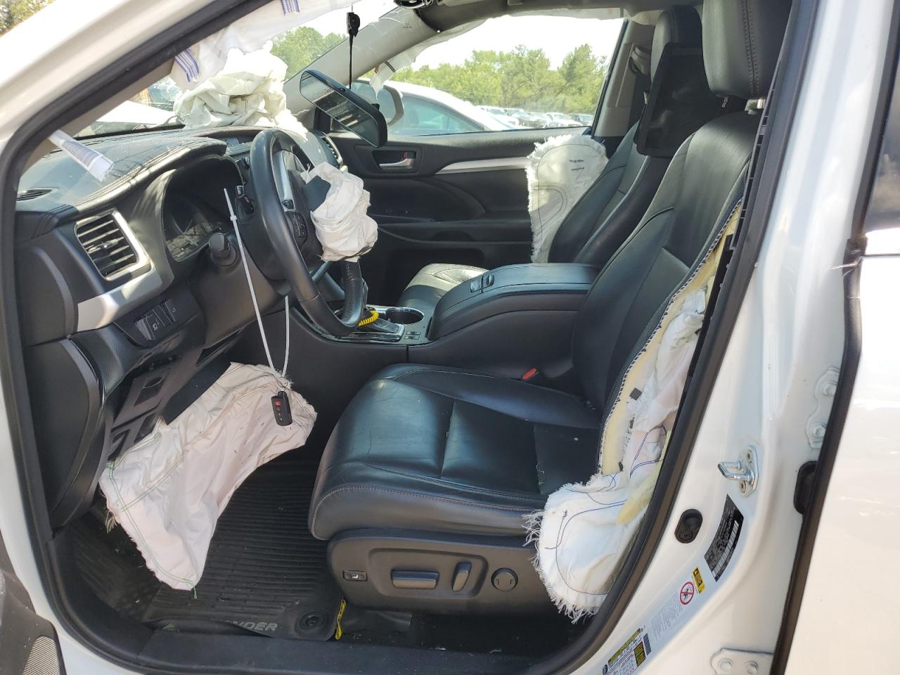 2017 Toyota Highlander Se VIN: 5TDJZRFH0HS425786 Lot: 61033794