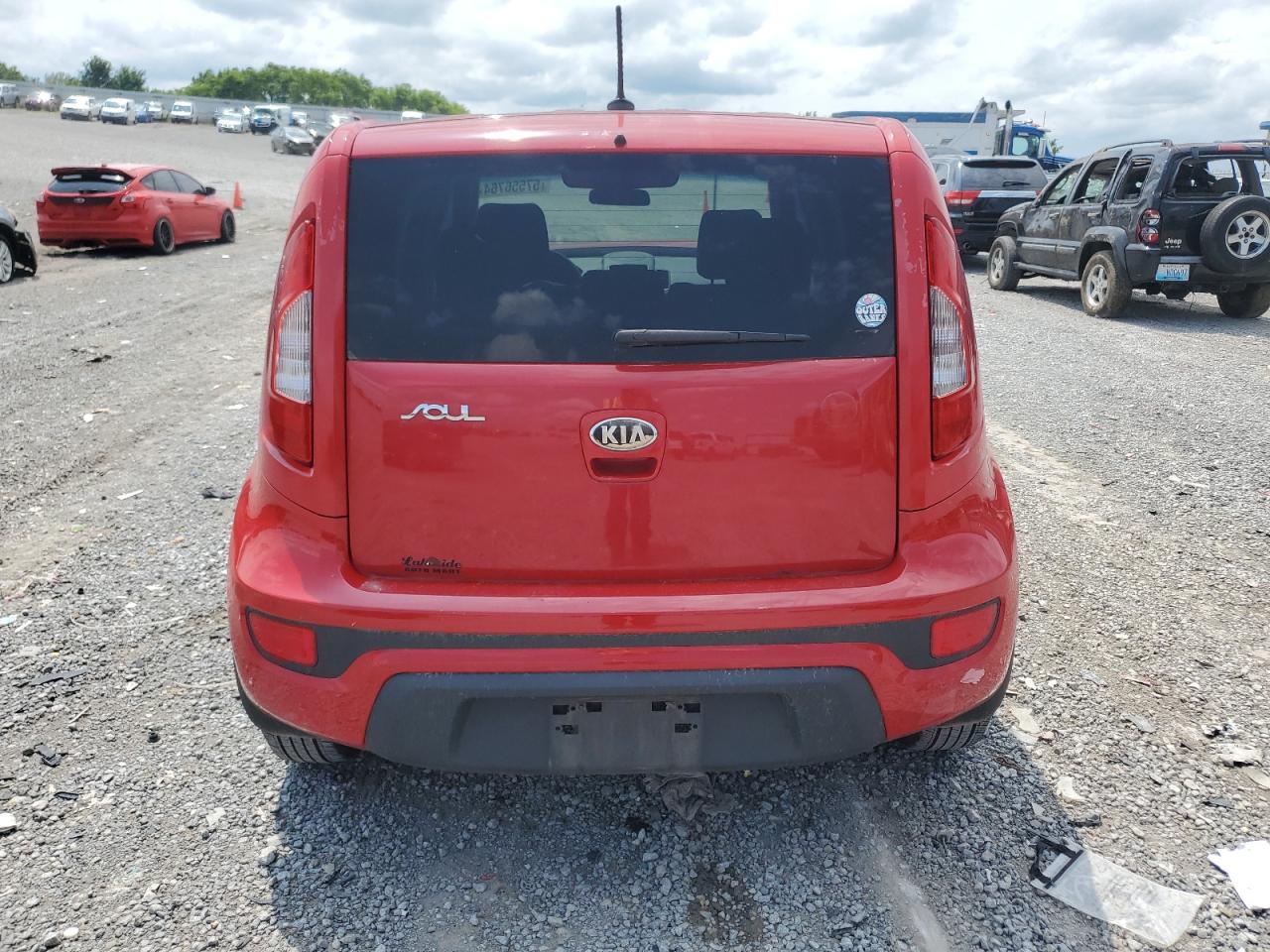 KNDJT2A58D7579530 2013 Kia Soul