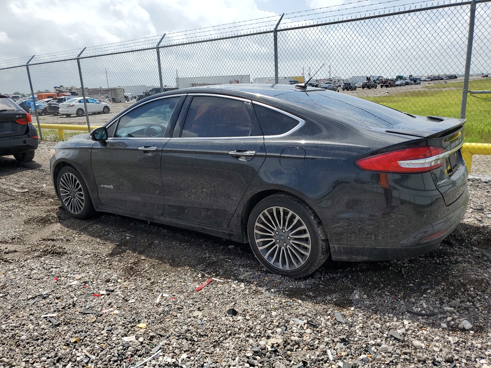 2018 Ford Fusion Titanium/Platinum Hev vin: 3FA6P0RU3JR250531