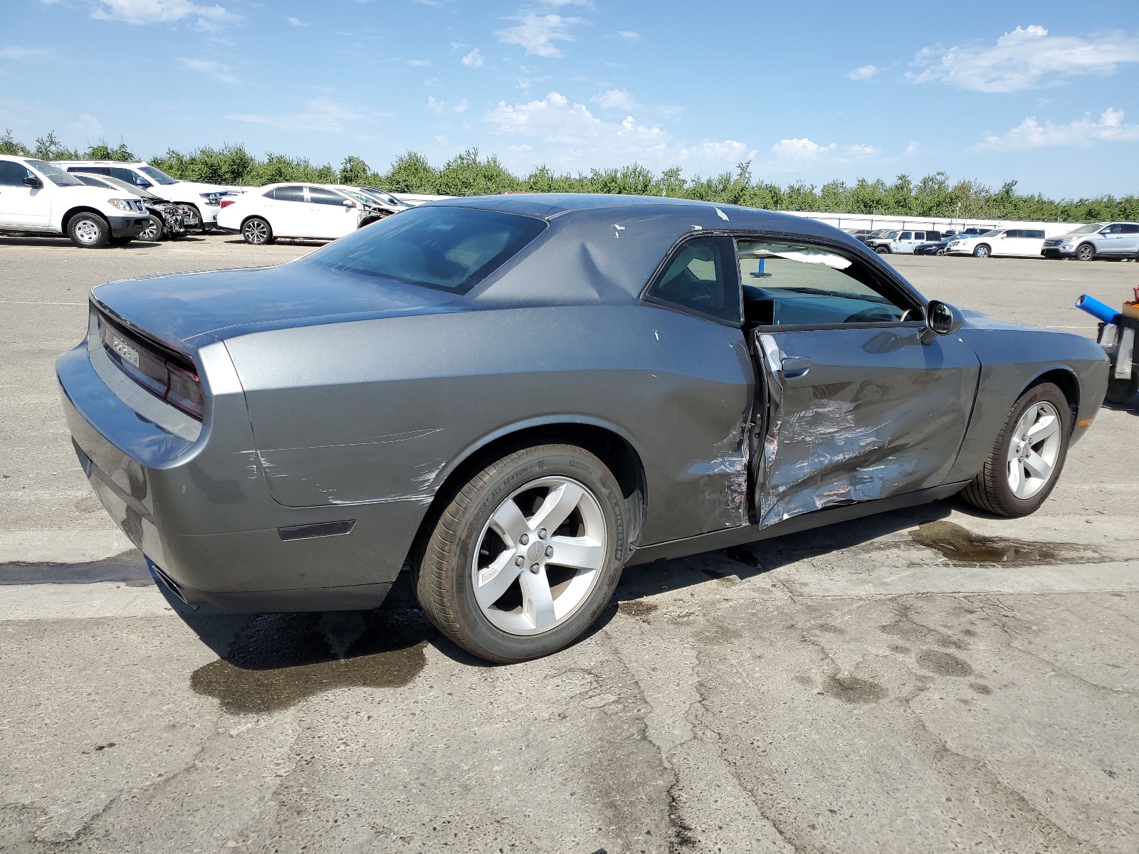 2012 Dodge Challenger Sxt vin: 2C3CDYAG1CH133737