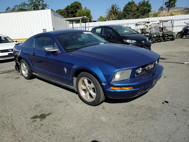 2007 Ford Mustang VIN: 1ZVFT80N375215457 Lot: 57979194