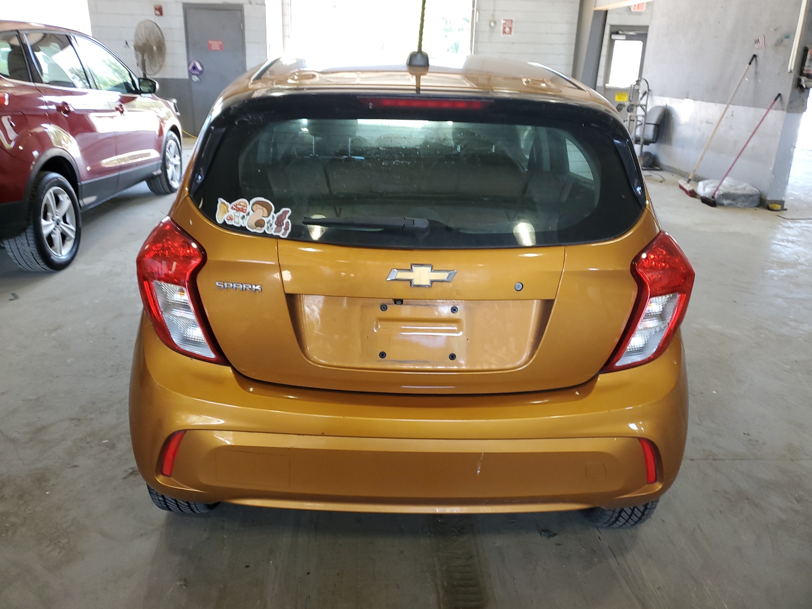 KL8CB6SA5KC766106 2019 Chevrolet Spark Ls