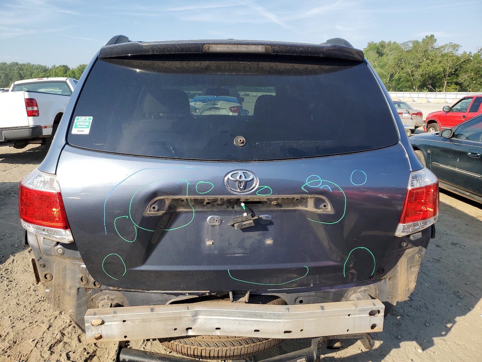 5TDZA3EH7CS017397 2012 Toyota Highlander Base