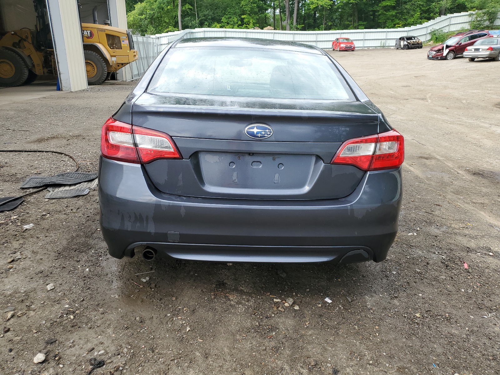 4S3BNAA64F3057165 2015 Subaru Legacy 2.5I