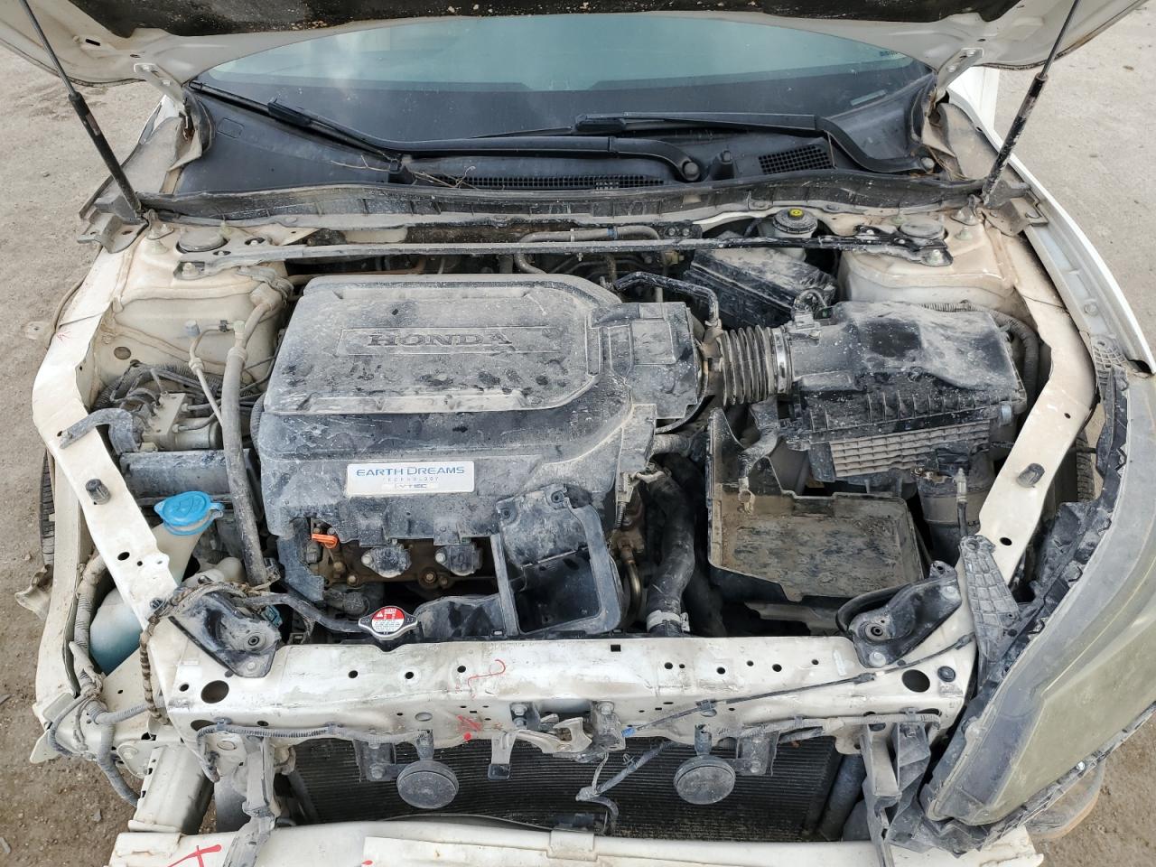 1HGCR3F88EA010313 2014 Honda Accord Exl