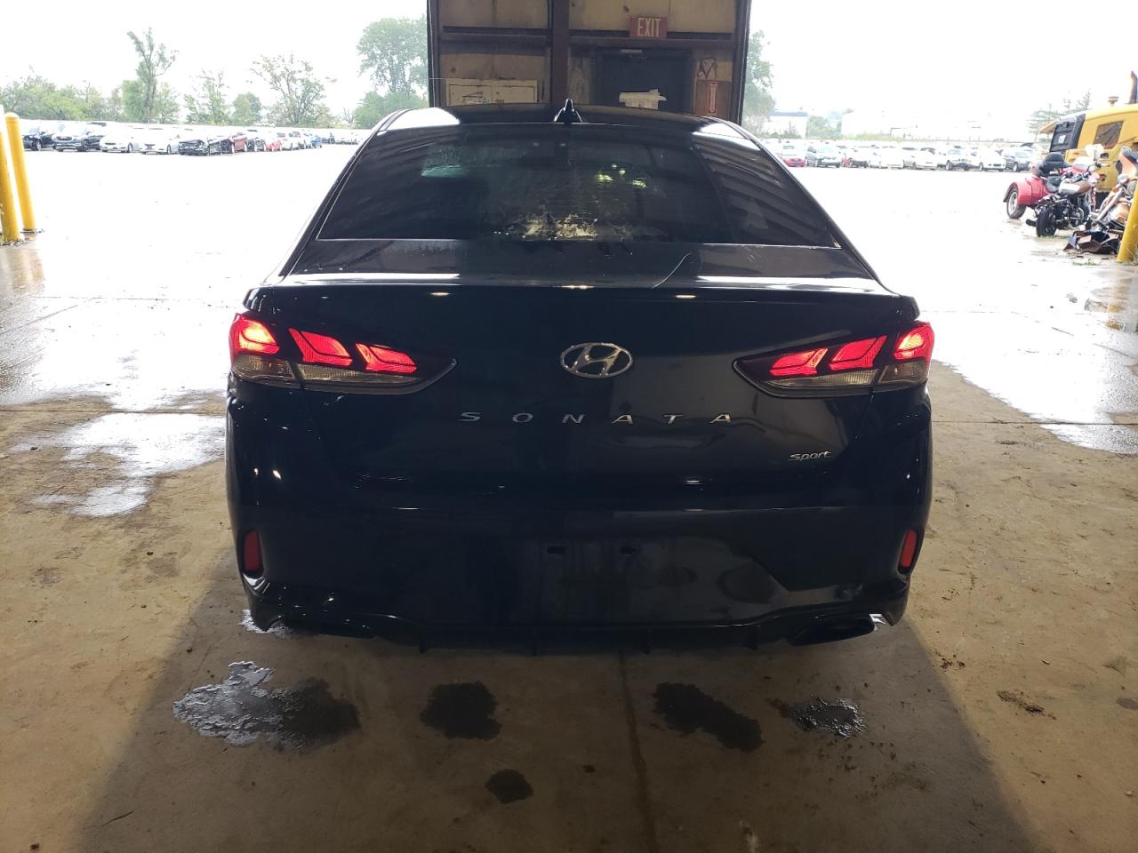 5NPE34AF7JH676053 2018 Hyundai Sonata Sport