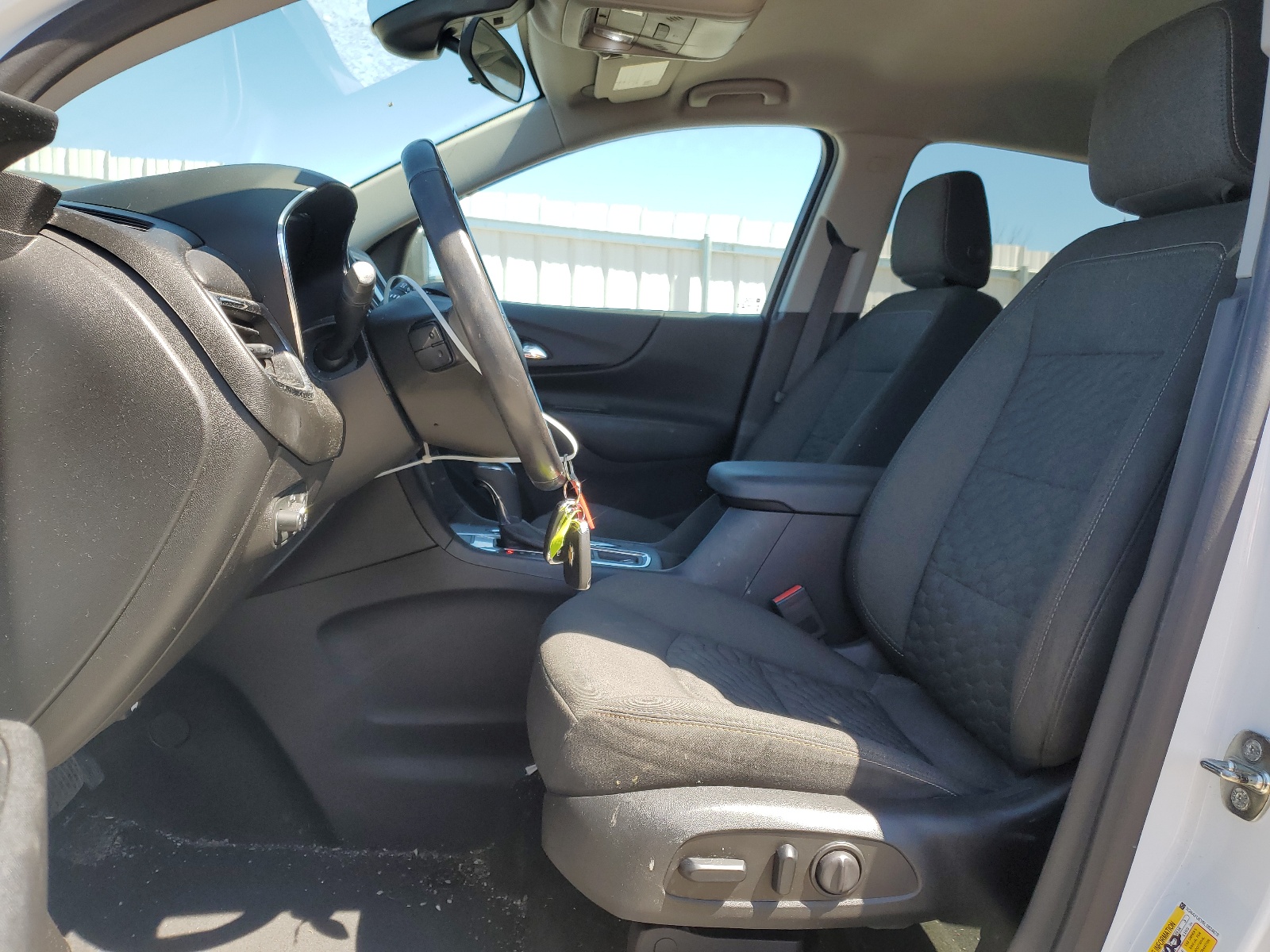 3GNAXUEV5LS524678 2020 Chevrolet Equinox Lt