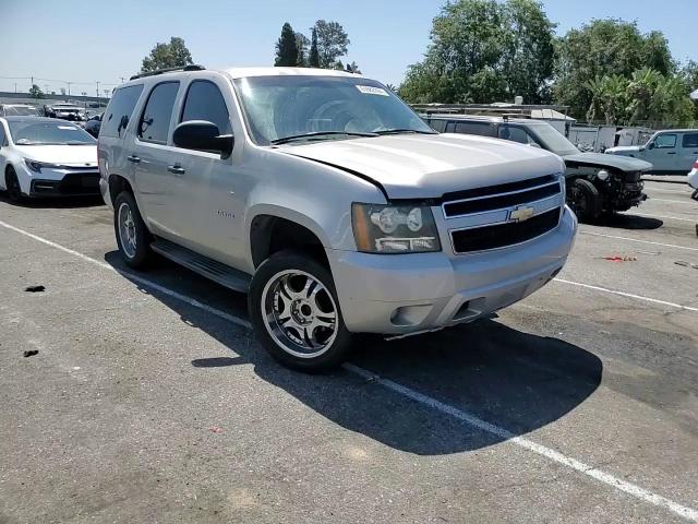 2007 Chevrolet Tahoe C1500 VIN: 1GNFC13J47J126854 Lot: 61082294