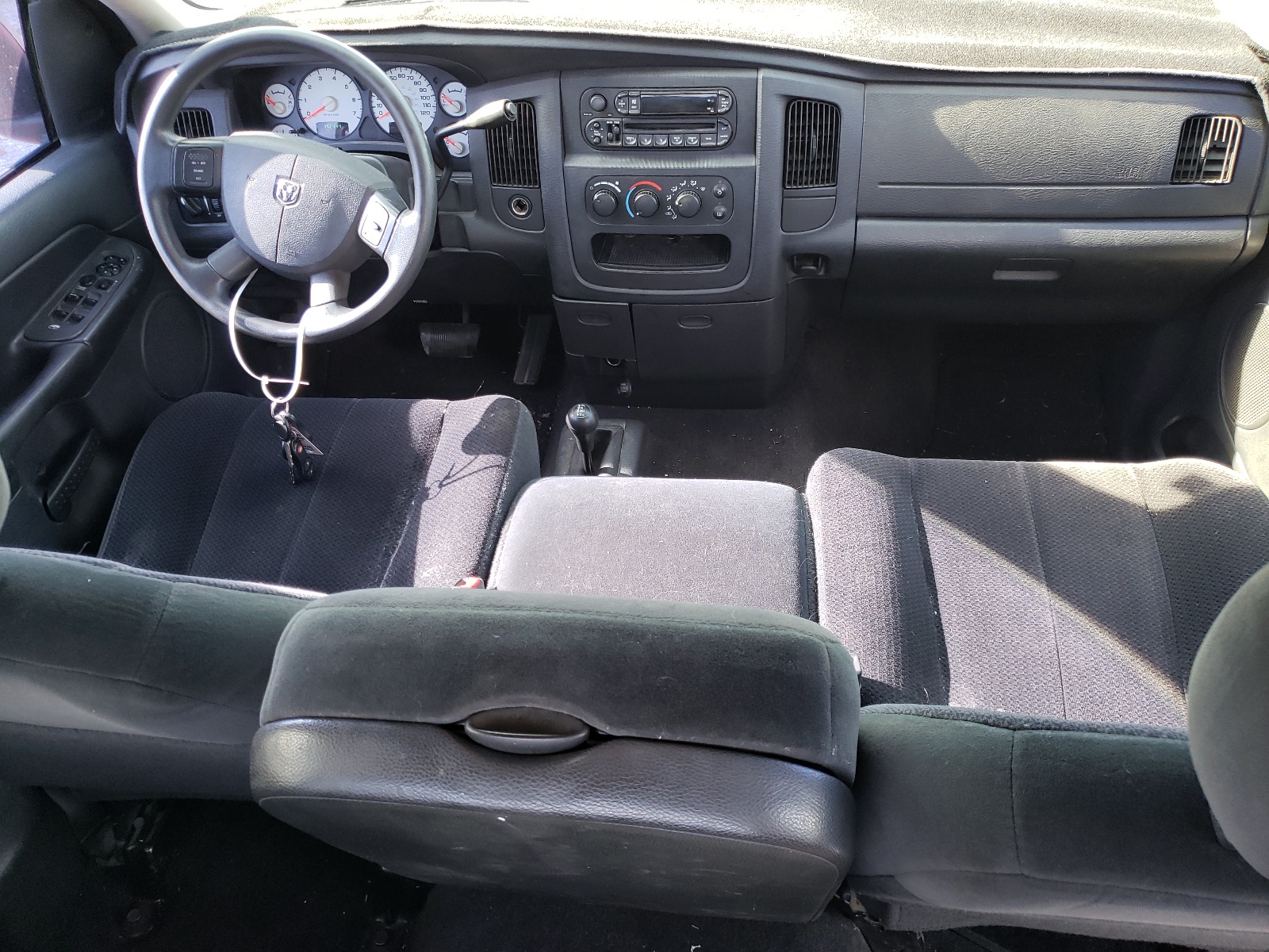 1D7HU18N04S715535 2004 Dodge Ram 1500 St