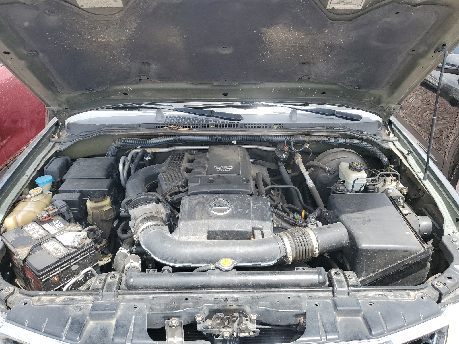 5N1AR18W35C754715 2005 Nissan Pathfinder Le